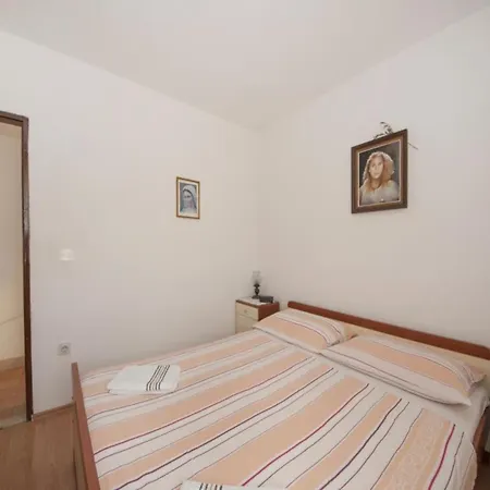 Διαμέρισμα Mira - One Bedroom With Balcony A2
